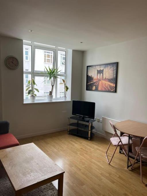 Stunning 2 Bed Flat! Centrally Located In London, Uk! Exteriör bild