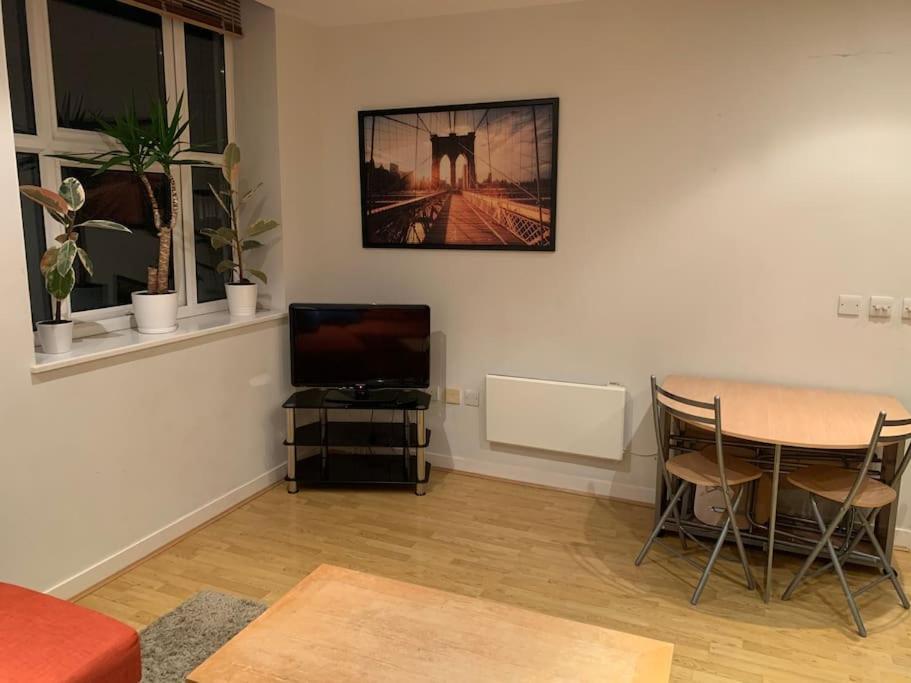 Stunning 2 Bed Flat! Centrally Located In London, Uk! Exteriör bild