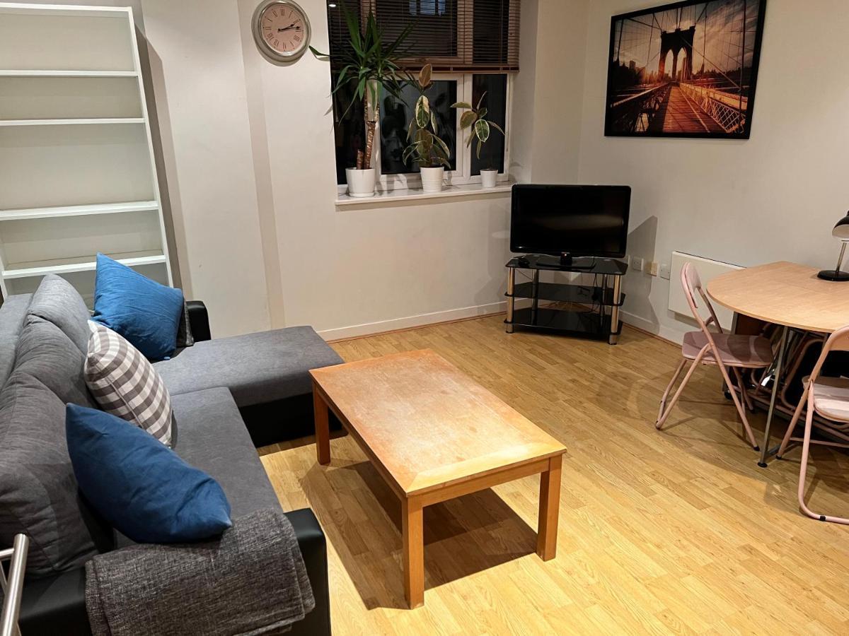 Stunning 2 Bed Flat! Centrally Located In London, Uk! Exteriör bild